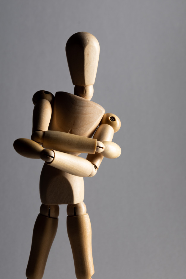 Comment nettoyer et entretenir une statue en bois ?
