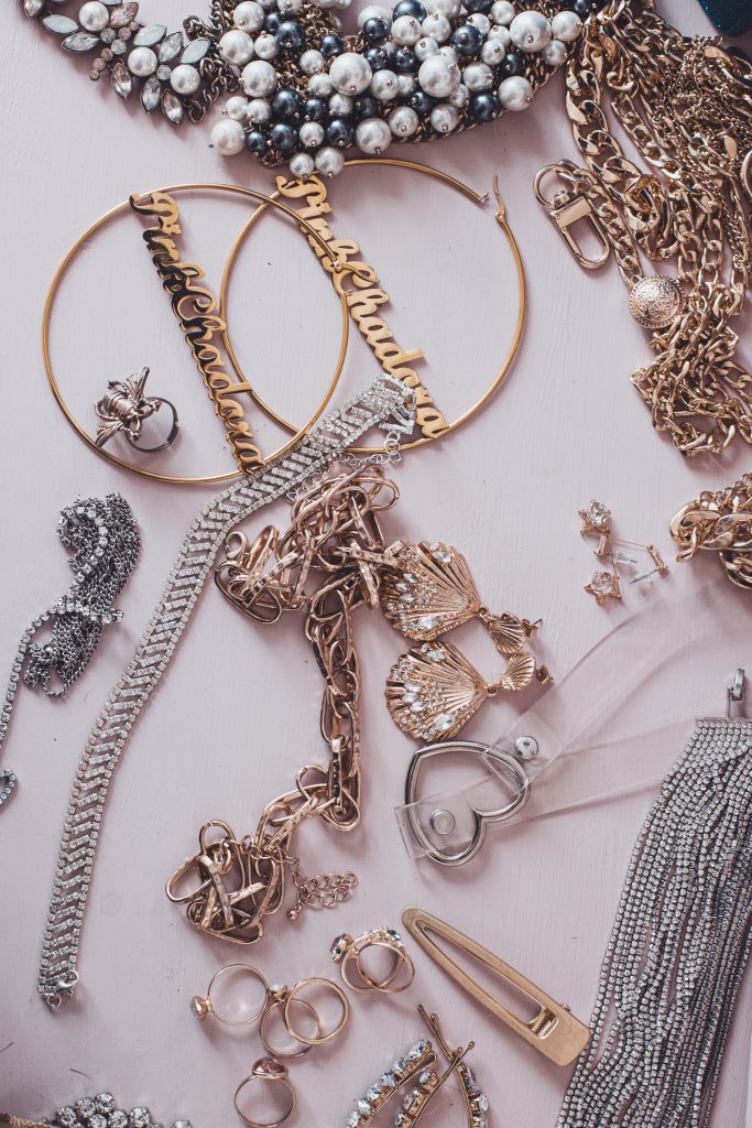 Bijoux en or et argent pour homme : Comment faire le bon choix ?